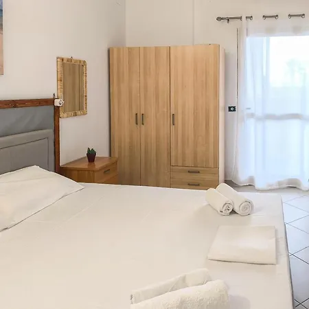 Апартаменты Zoe's Delta