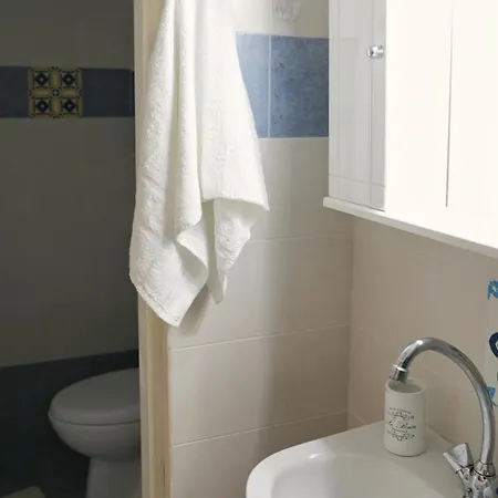 Zoe's Delta Apartman *