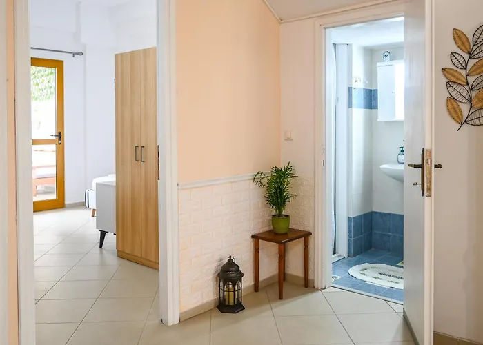 Zoe's Delta Apartment Skiathos-Stadt