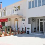 Zoe's Delta Apartment Skiathos-Stadt